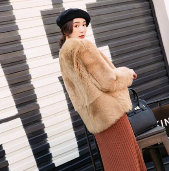  17239 托斯卡纳皮毛一体	