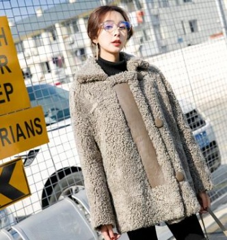  17219 Austrial lamb shearling coat	