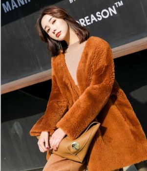17225 Shearling coat