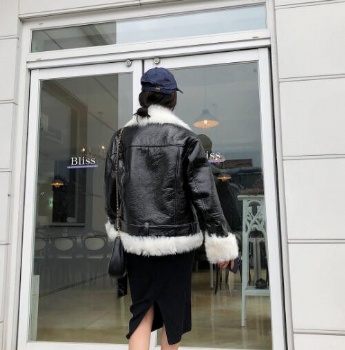  17232 土耳其托斯卡纳皮毛一体	