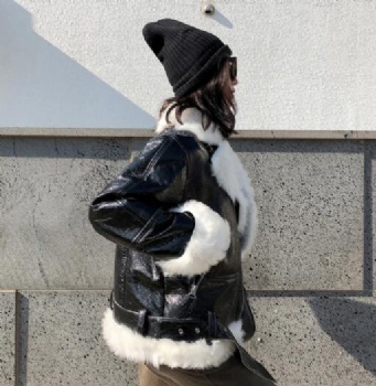  17232 土耳其托斯卡纳皮毛一体	