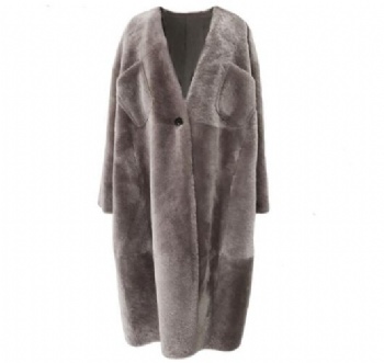  17270 美丽如皮毛一体大衣	