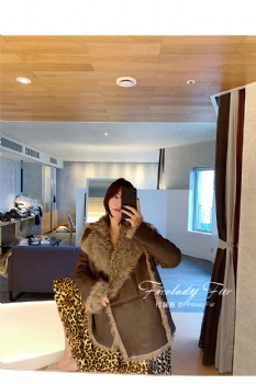  19215 toscana lamb shearling coat	