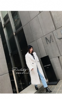  19112  Australian sheepskin coat	