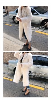  19112  Australian sheepskin coat	