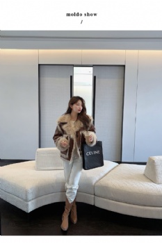  西班牙进口托斯卡纳原生态皮毛一体WZ052	