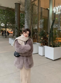 Spain-toscana-shearling-coat-8918