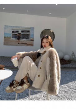  西班牙进口托斯卡纳原生态皮毛一体WZ090	