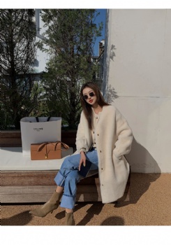  Spain Merino Lamb Shearling trench coat 9012	