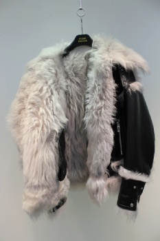  YW278- 意大利进口托斯卡纳原生态皮毛一体	