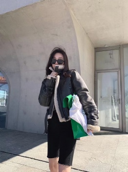  YW101- Turkey Merino Lamb Shearling coat	