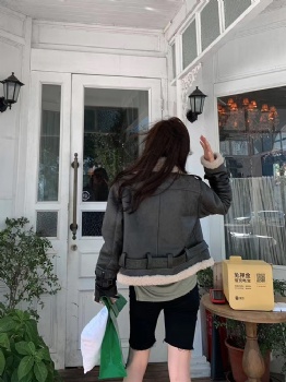  YW101- Turkey Merino Lamb Shearling coat	