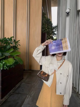 A7533--Genuine-leather-Jacket