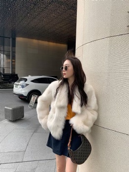 YW076--Spain-toscana-shearling-coat