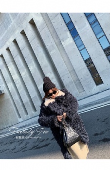  19107-Spain-toscana-shearling-coat	