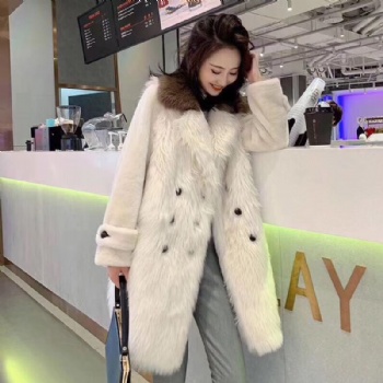 9073-Spain-toscana-shearling-coat