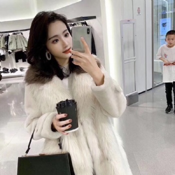  9073-Spain-toscana-shearling-coat	