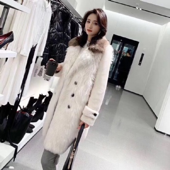  9073-Spain-toscana-shearling-coat	