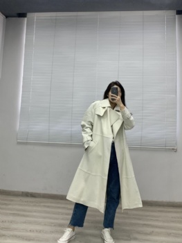  20108 绵羊皮女装皮衣	