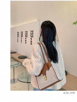  Spain Merino Lamb Shearling trench coat YW510	